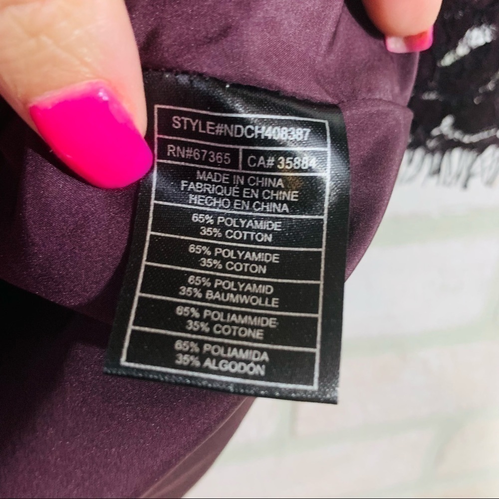 Cupcakes and Cashmere Adalira Off The Shoulder Lace Dress in Aubergine Size 2 - Picture 10 of 10